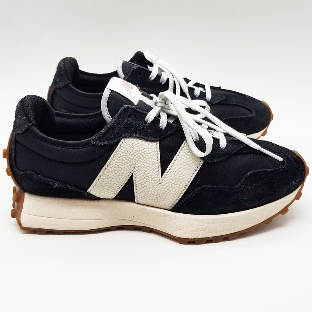New Balance 327 Sneakers Shoes Black Women's 9, Men's 7.5 Comfort Casual $105 - Picture 9 of 16